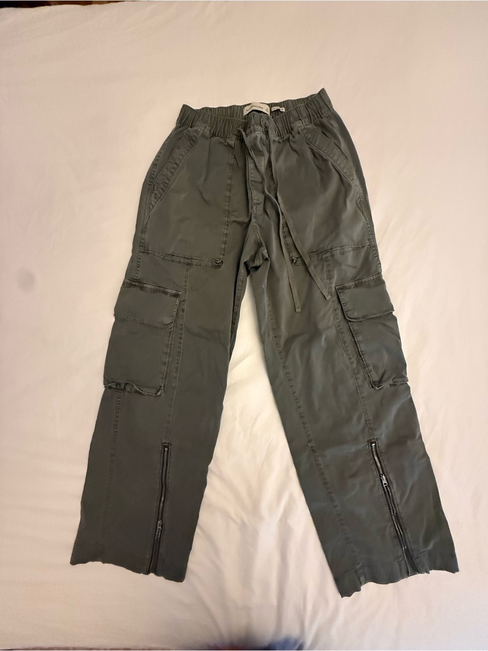 Abercrombie Fitch Baggy Cargo Pants Women S Army Green Pull-on Drawstring Zipper - Picture 2 of 4